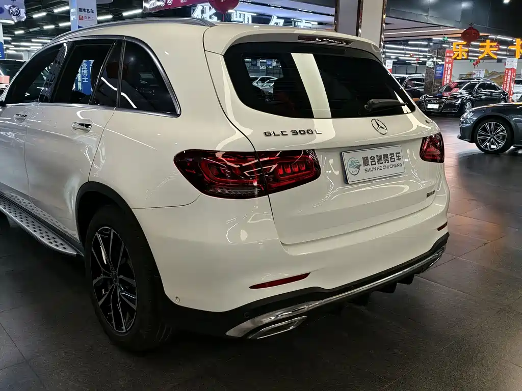 Mercedes-Benz GLC 2019 — фото 6