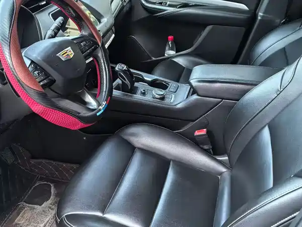 Cadillac XT4 2018