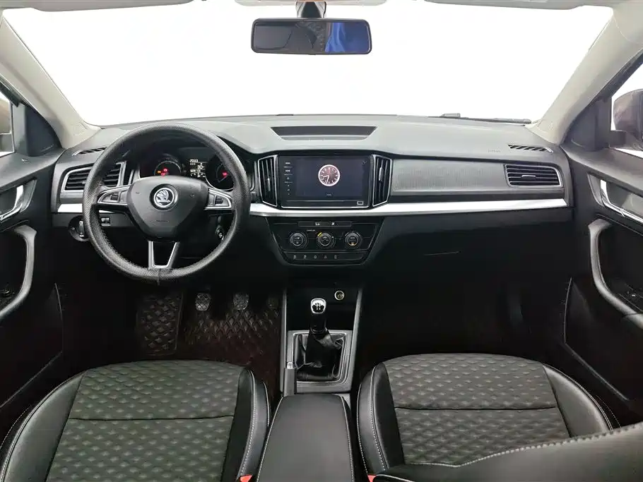 Skoda Kamiq 2020 — фото 12