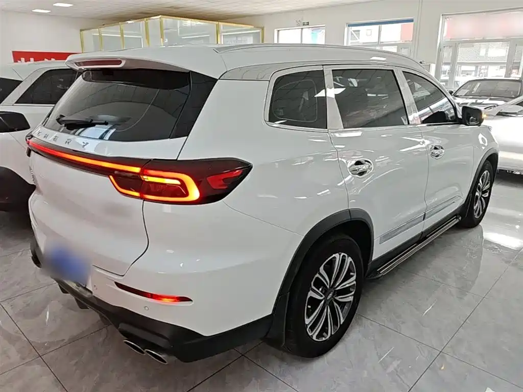 Chery Tiggo 8 2022 — фото 7