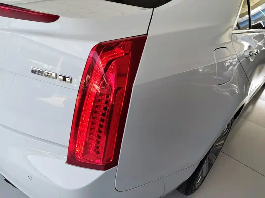 Cadillac ATS-L 2017 — фото 8