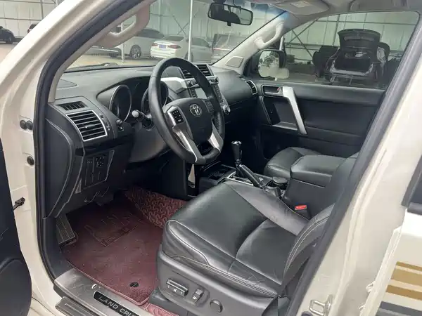 Toyota Prado 2017
