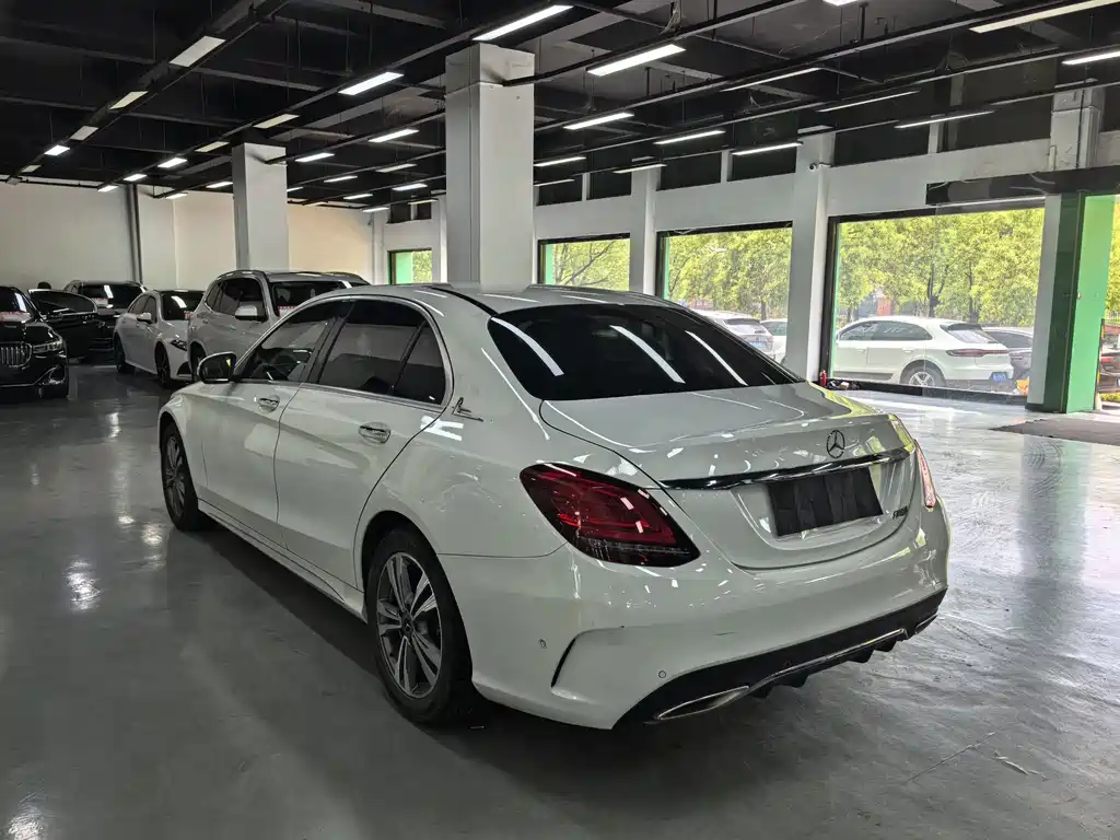 Mercedes-Benz C-Class 2020 — фото 7
