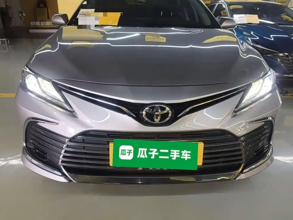 Toyota Camry 2021 — фото 3