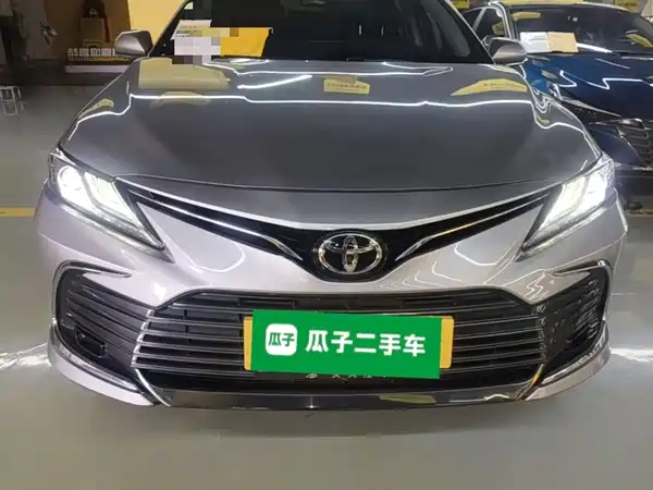 Toyota Camry 2021