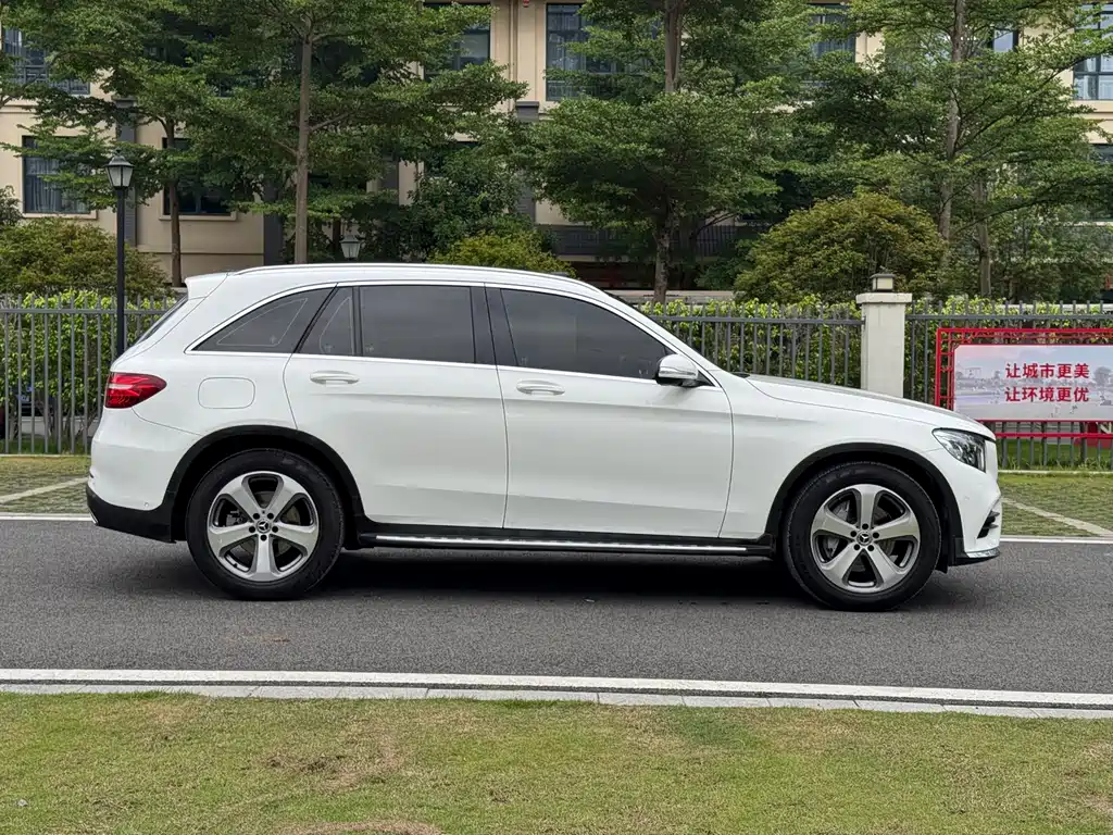 Mercedes-Benz GLC 2017 — фото 5