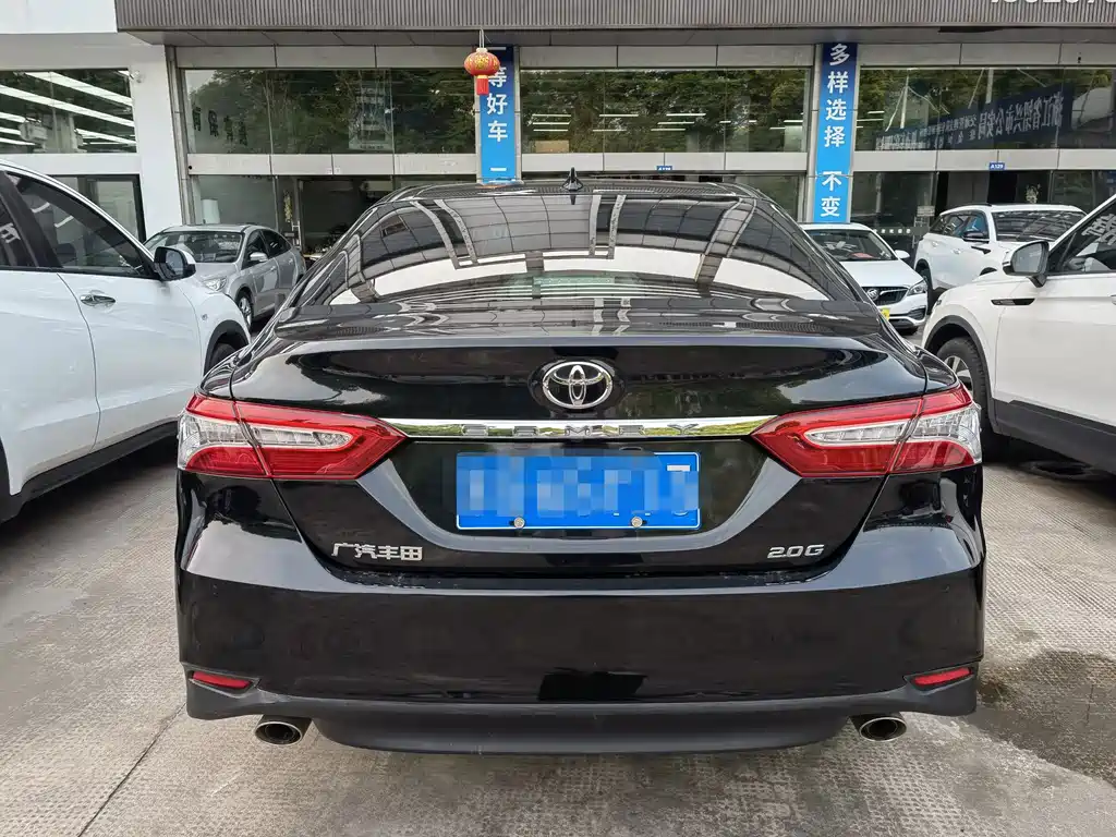 Toyota Camry 2021 — фото 5