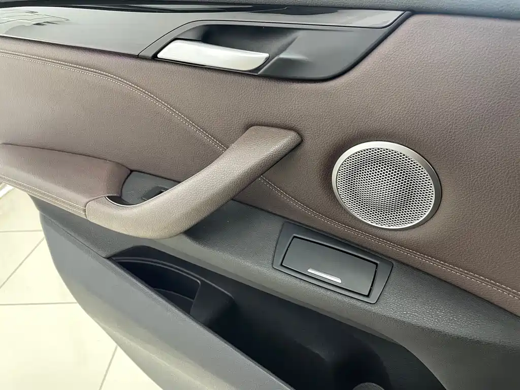 BMW X1 2022 — фото 15