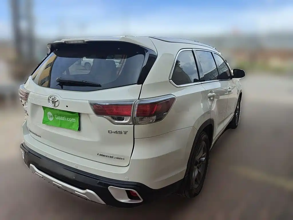 Toyota Highlander 2016 — фото 6