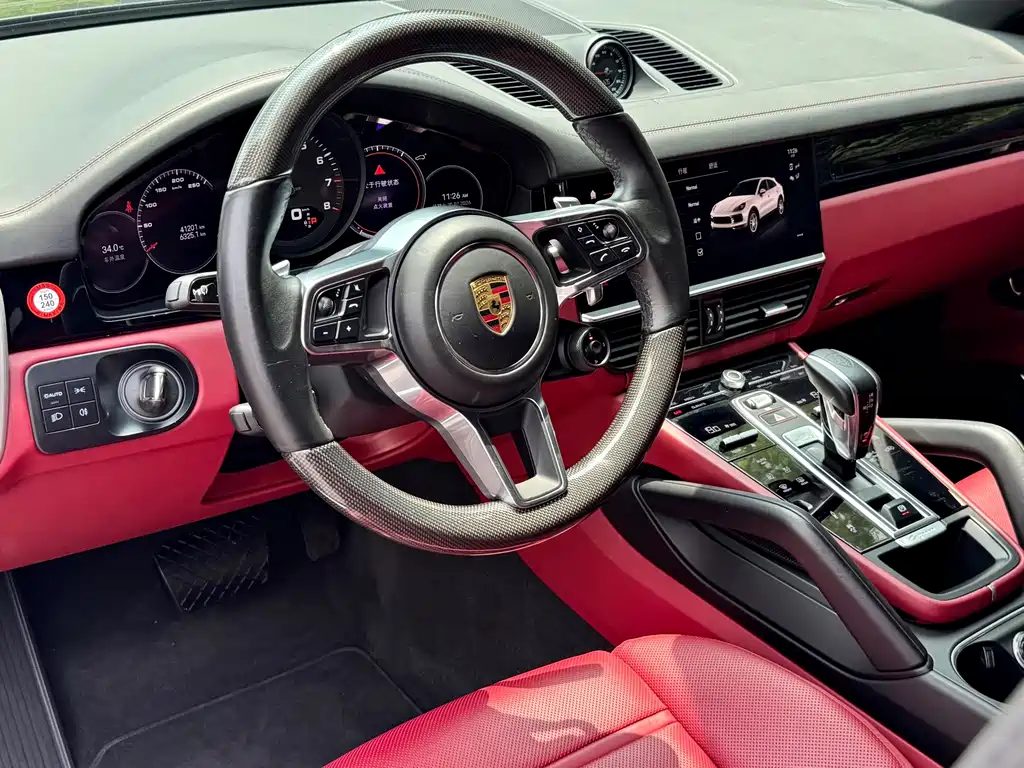 Porsche Cayenne 2019 — фото 6