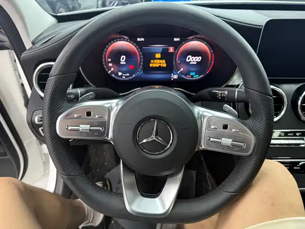 Mercedes-Benz C-Class 2020