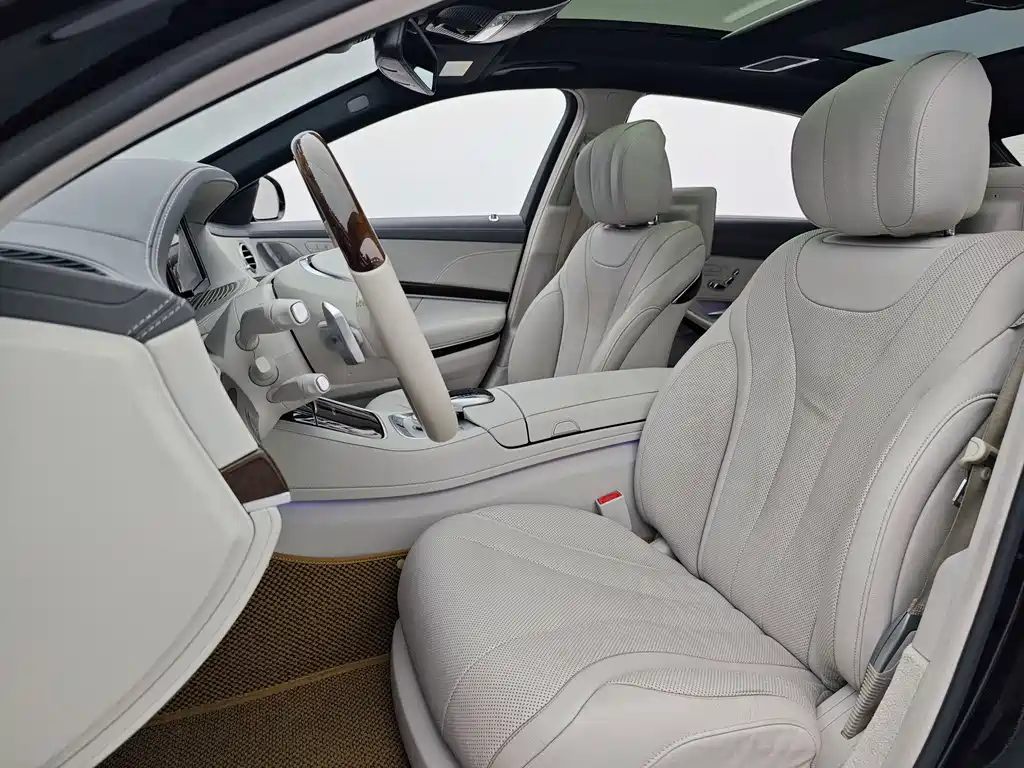 Mercedes-Benz Maybach S-Class 2015 — фото 12