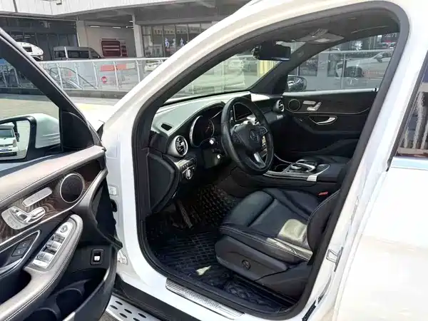Mercedes-Benz GLC 2018