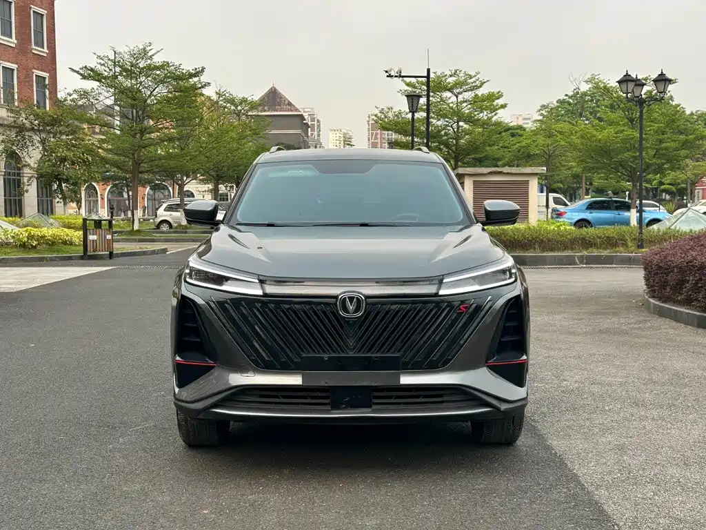 Changan CS75PLUS 2023 — фото 2