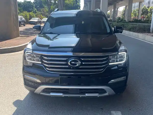 GAC Trumpchi GS8 2017