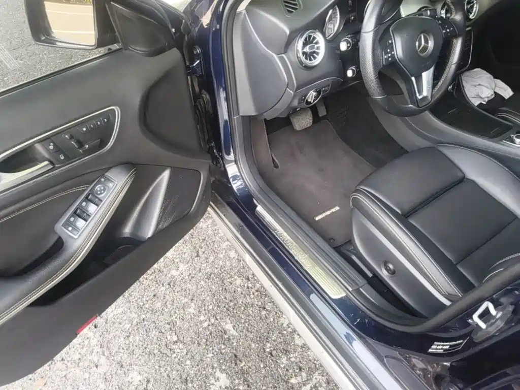 Mercedes-Benz GLA 2016 — фото 16