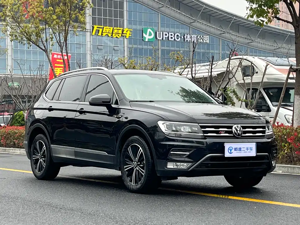 Volkswagen Tiguan L 2021 — фото 19