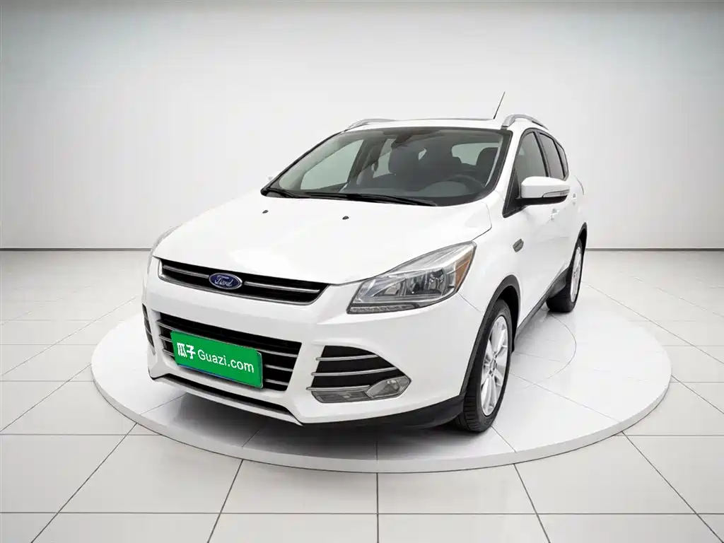 Ford Kuga 2016 — фото 1