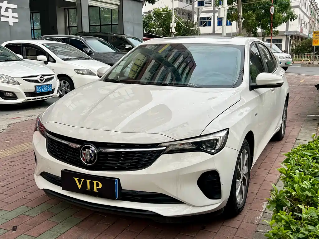 Buick Verano 2023 — фото 1