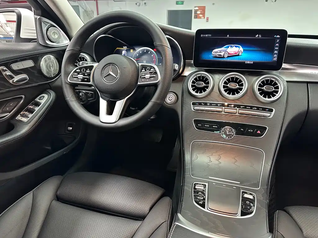 Mercedes-Benz C-Class 2020 — фото 31