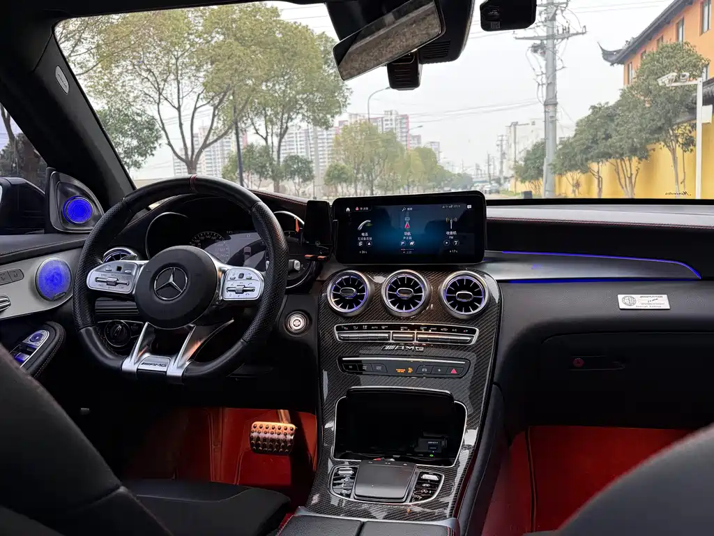 Mercedes-Benz GLC AMG 2023 — фото 14