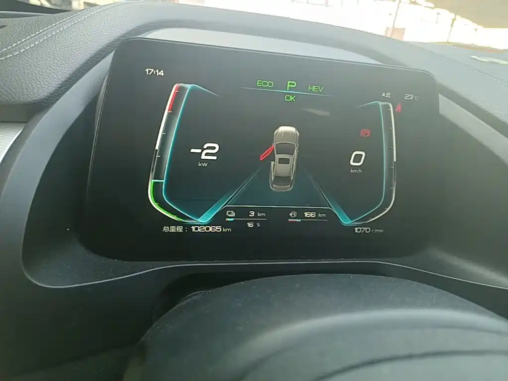 BYD Qin Pro New Energy 2019 — фото 12