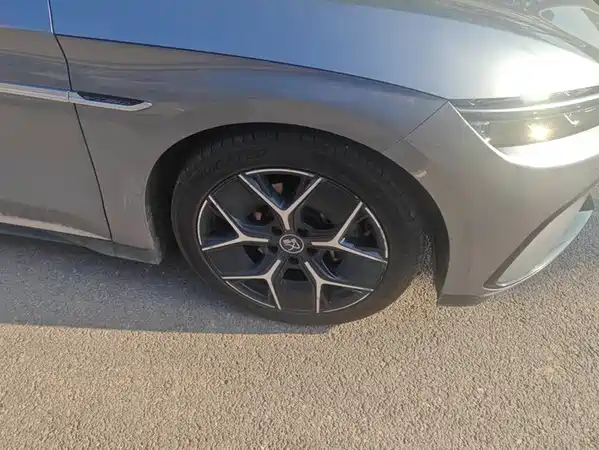 BYD Han 2024