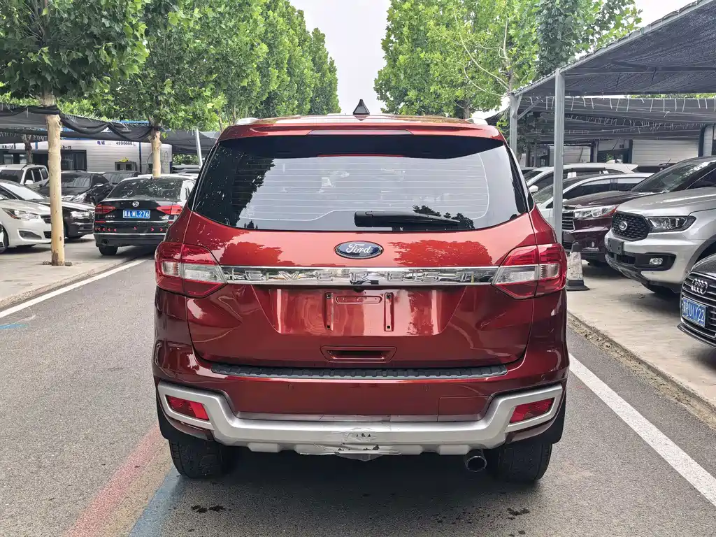 Ford Everest 2018 — фото 17