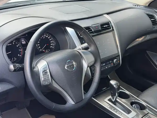 Nissan Teana 2015