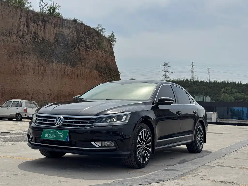 Volkswagen Passat 2016 — фото 1