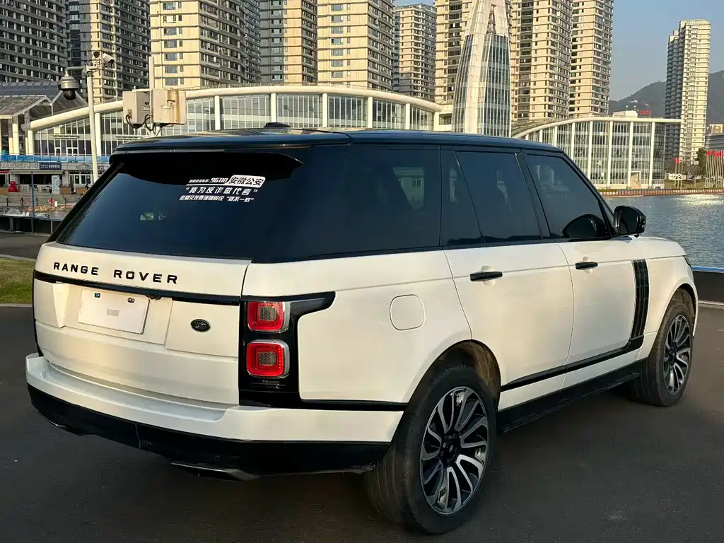 Land Rover Range Rover 2016 — фото 9