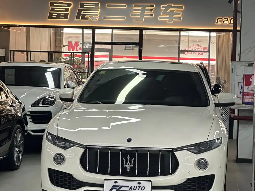 Maserati Levante 2021 — фото 3