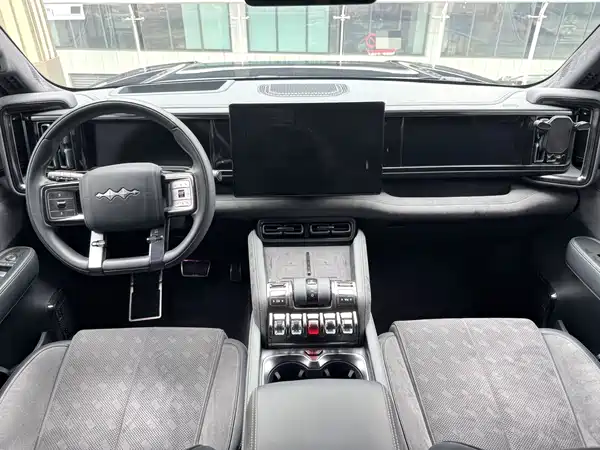 Fangchengbao Leopard 5 2024