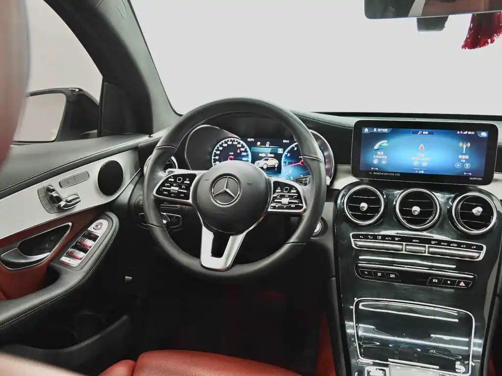 Mercedes-Benz GLC Coupe 2022 — фото 15