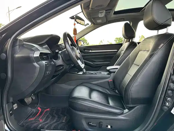 Nissan Teana 2019