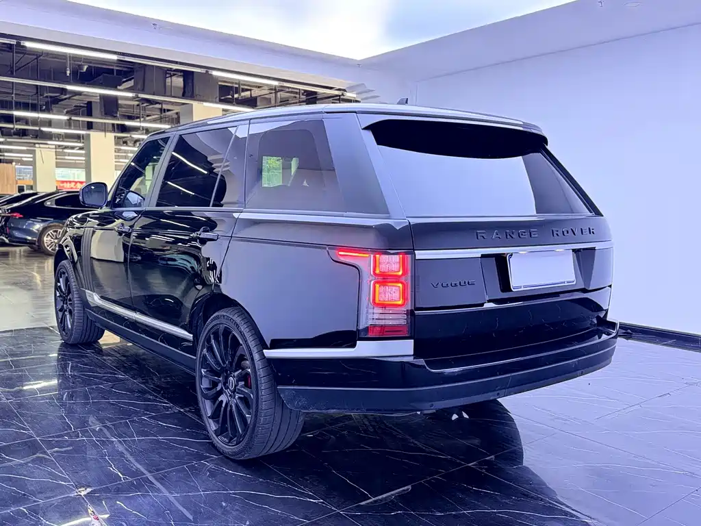 Land Rover Range Rover 2016 — фото 14