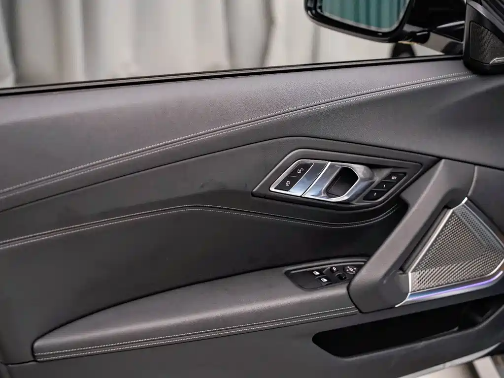 BMW Z4 2023 — фото 17