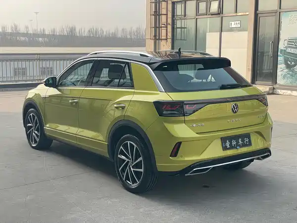 Volkswagen T-Roc 2023