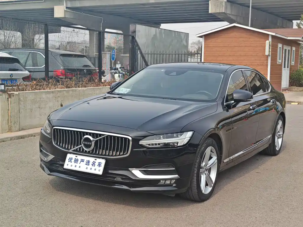 Volvo S90 2019 — фото 1