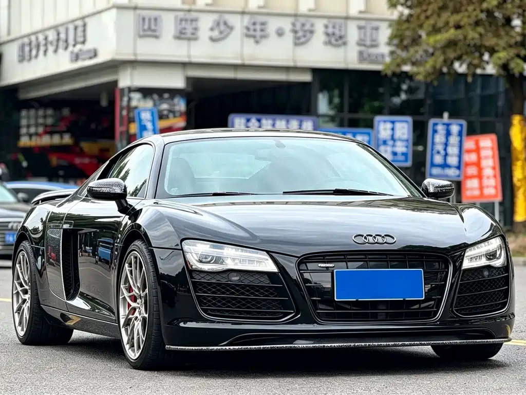 Audi R8 2017 — фото 2