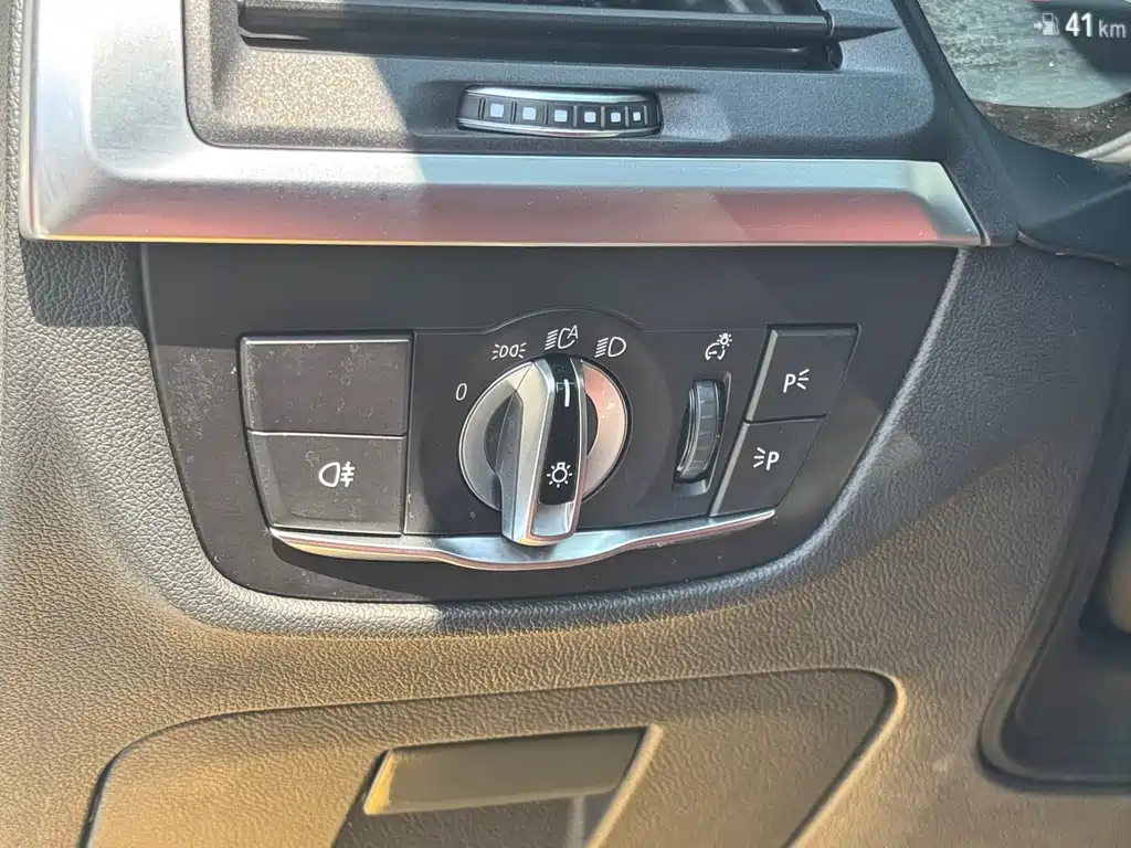 BMW X4 2023 — фото 16