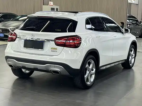 Mercedes-Benz GLA 2019