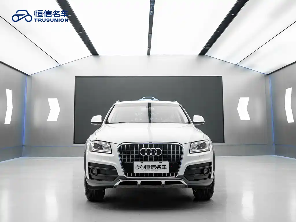Audi Q5 2017 — фото 2