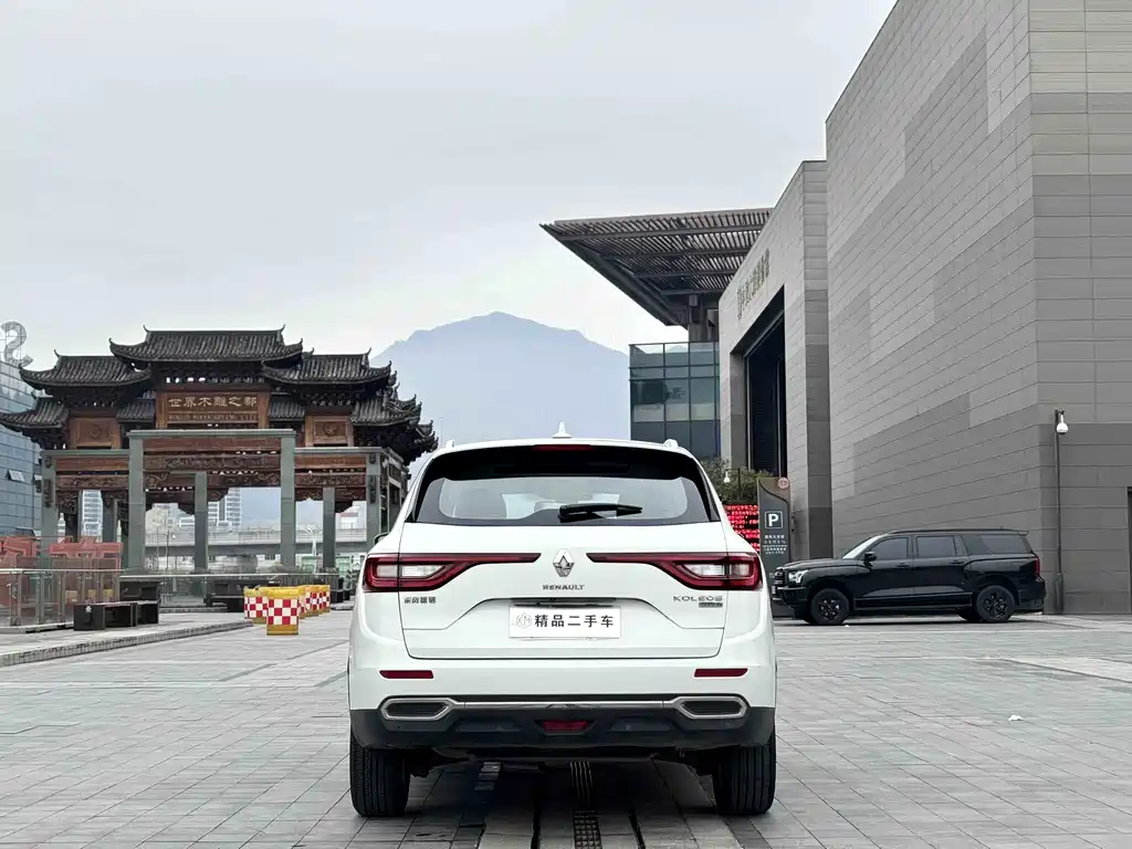 Renault Koleos 2017 — фото 7