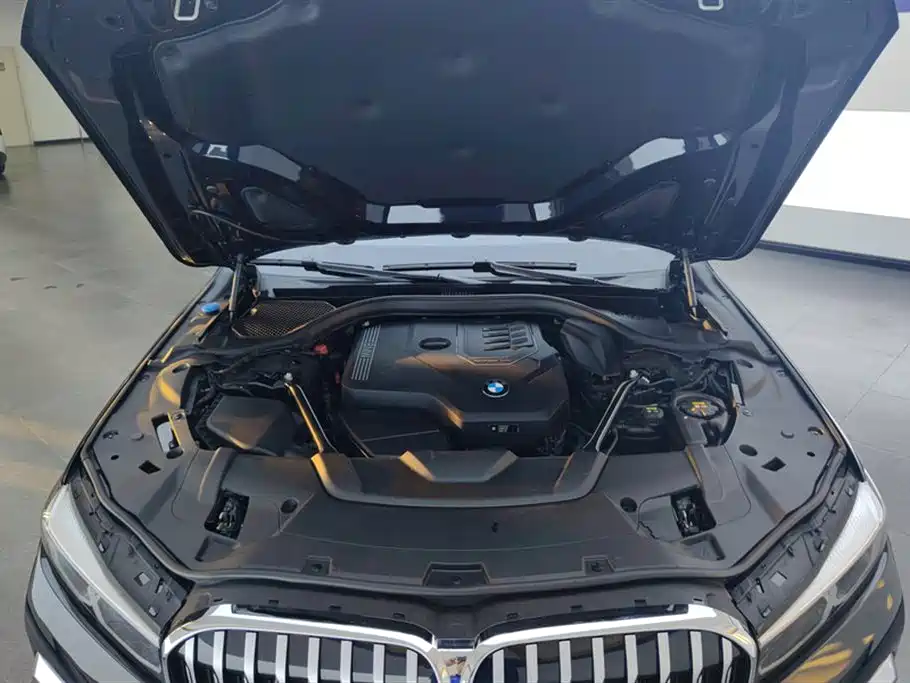 BMW 7 Series 2020 — фото 10