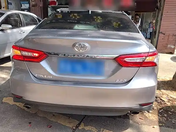 Toyota Camry 2021