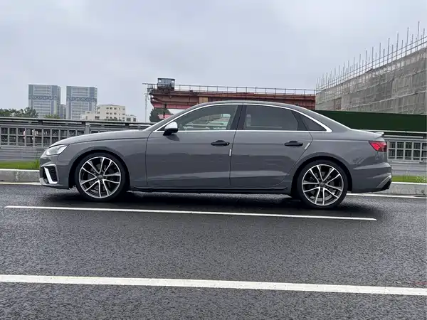 Audi S4 2021