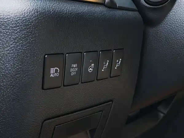Toyota Vellfire 2020