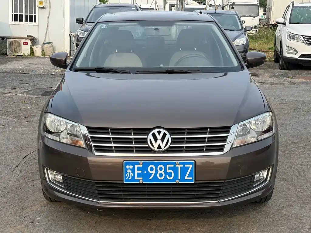 Volkswagen Gran Lavida 2014