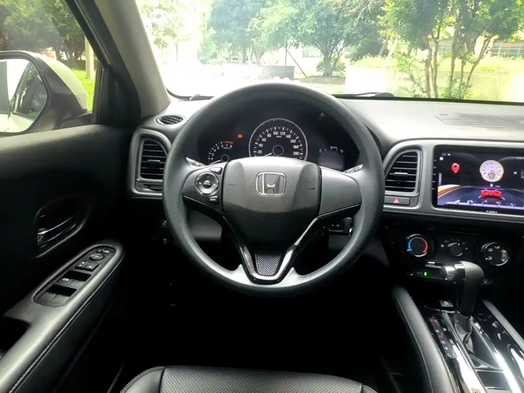 Honda Vezel 2021 — фото 11
